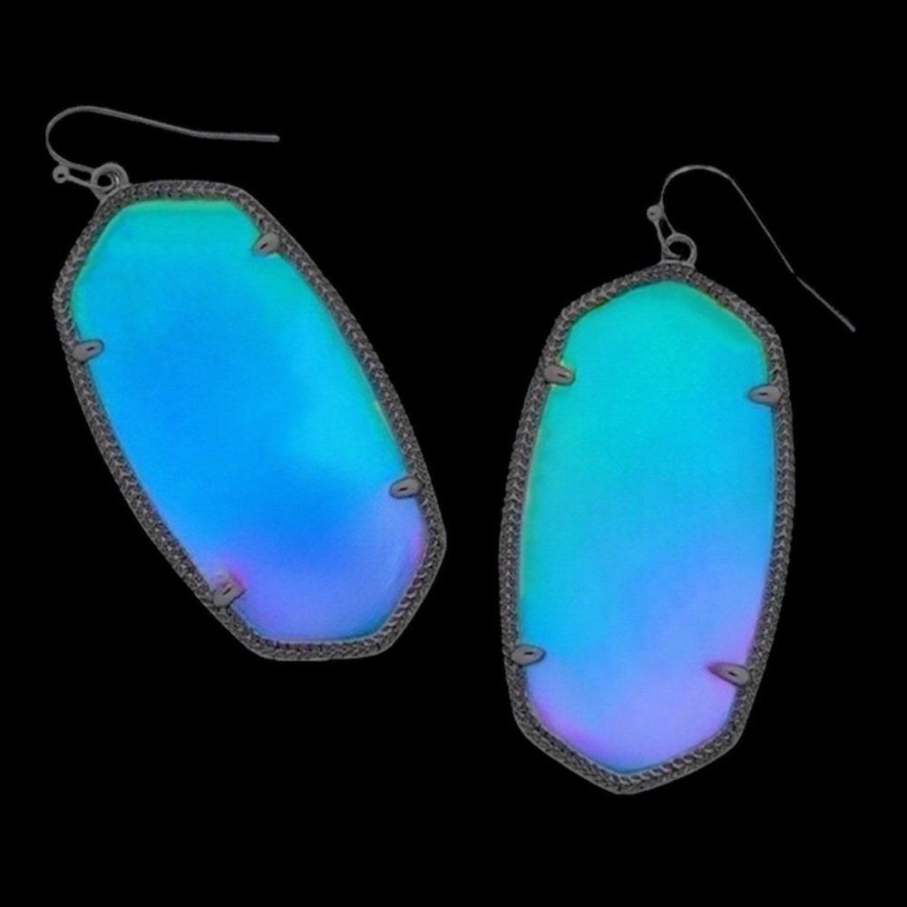 Kendra Scott Danielle Gunmetal Earrings in Matte Iridescent Galaxy Glass